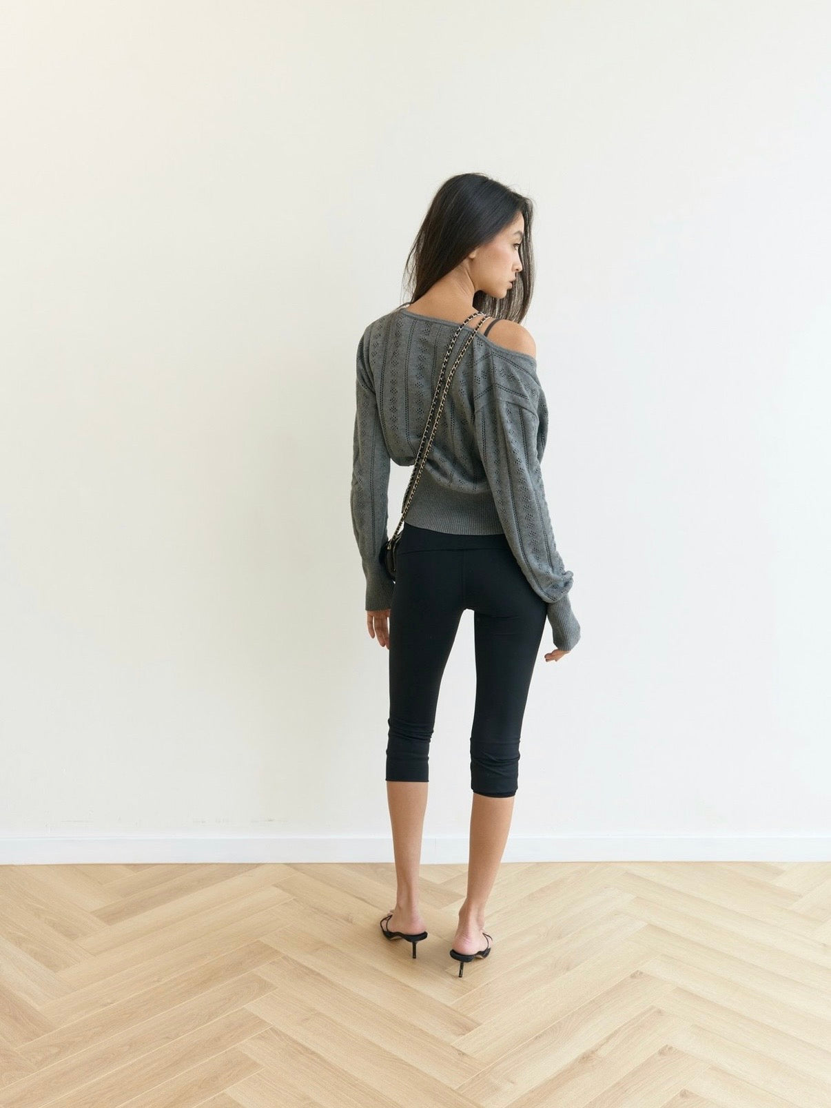 Graphite Bella Top